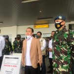 Serah Terima Vaksin Covid-19 di Gudang Penyimpanan, Vaksinasi Pertama akan Digelar Besok