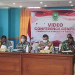Natuna Laporkan Perkembangan Covid 19 Kepada Gubernur Kepri Melalui Video Conference.