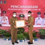 Lampaui Target Vaksinasi, Gubernur Kepri Apresiasi Kinerja Pemkab Natuna.