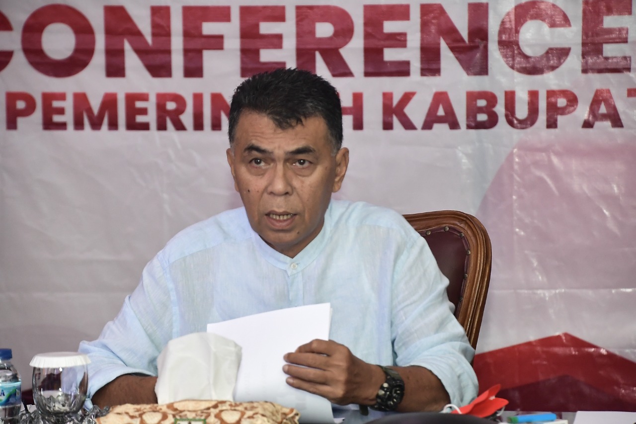 You are currently viewing Gelar Rakor Bersama Seluruh Camat, Bupati Optimis Kembalikan Natuna ke Zona Hijau.