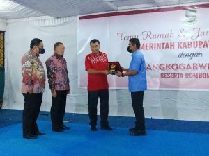 Read more about the article Di Depan Bupati Natuna,Pangkogabwilhan 1 Jamin Laut Natuna Utara Aman Untuk Aktifitas Nelayan Natuna