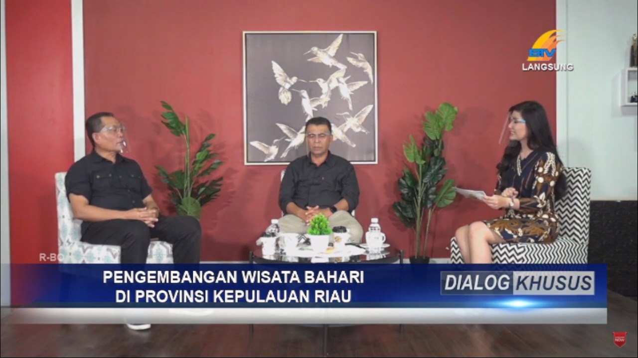 You are currently viewing Bupati Natuna Harap Pemprov Kepri dan Pemda Natuna Besinergi Majukan Pariwisata.