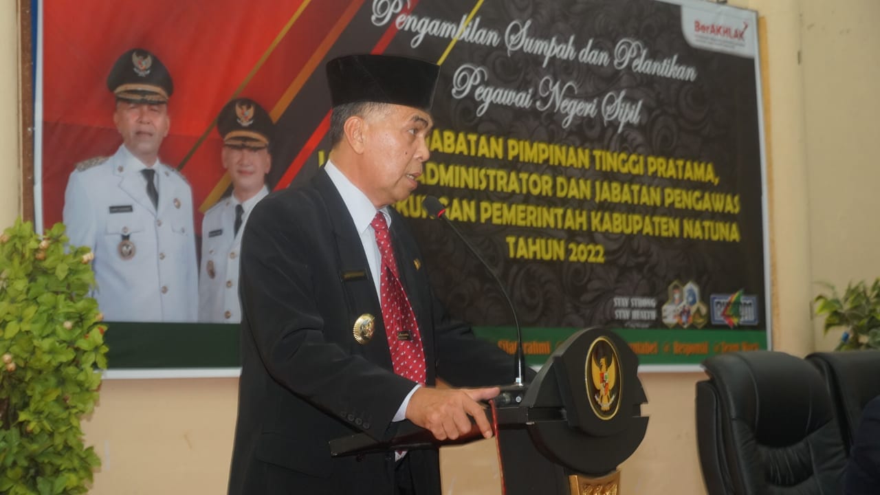 You are currently viewing Awali 2022, Bupati Natuna Lantik Pejabat Tinggi Pratama, Administrator dan Pengawas di Lingkungan Pemerintah Kabupaten Natuna