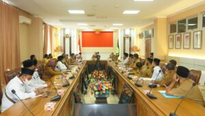 Read more about the article Rapat Persiapan MTQ, Wabup Natuna : Minimalisir Kegiatan yang Sifatnya Hura Hura