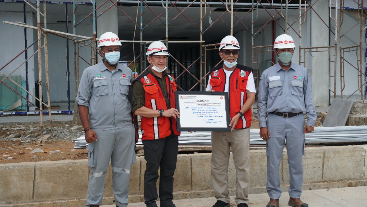 You are currently viewing Bupati Natuna Tinjau Pembangunan PLBN Terpadu Serasan.