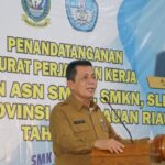 Gubernur Kepri Hadiri Acara Penandatanganan Surat Perjanjian Kerja (MoU) PTK non ASN