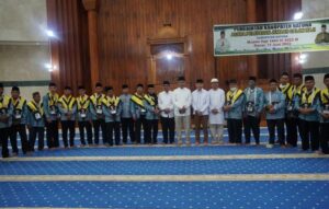 Read more about the article Resmi 46 Jama’ah Calon Haji Natuna di lepas oleh Bupati Natuna.