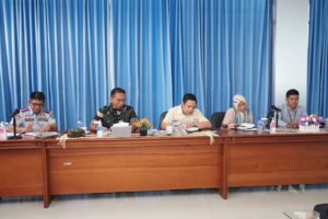 Read more about the article Pemkab Natuna Hadiri Audiensi Bersama Bandara Raden Sadjad Terkait Harga Tiket Pesawat.