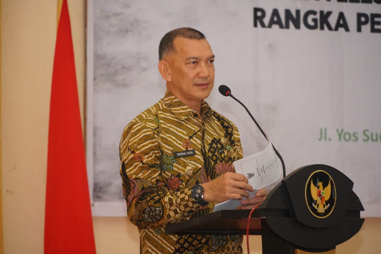 You are currently viewing Wakil Bupati Natuna Hadiri Sosialisasi dan Koordinasi  PPTPKH di Kabupaten Natuna.