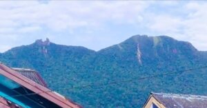 Read more about the article Bahaya Potensi Banjir dan Longsor Gunung Ranai, BPBD Natuna Imbau Masyarakat Untuk Waspada.