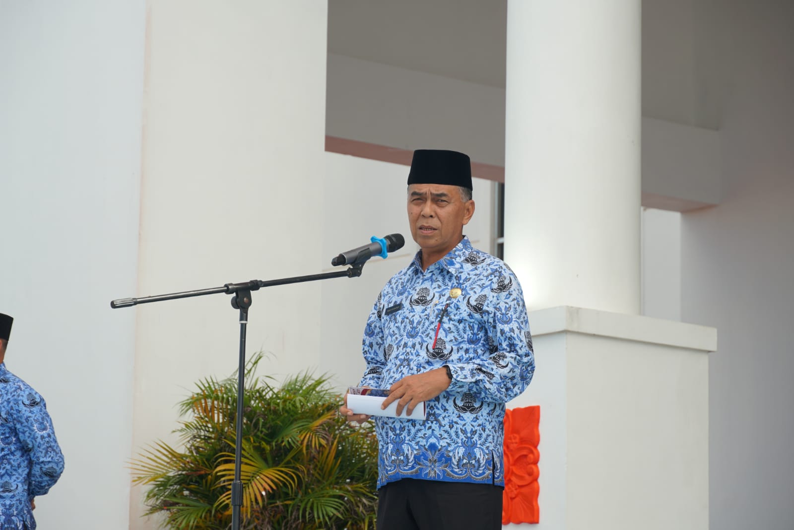 You are currently viewing Bupati Natuna Pimpin Upacara Peringatan Hari KORPRI Ke – 51 di Lingkungan Kabupaten  Natuna