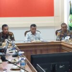 Bupati Pimpin Rapat Virtual Pencegahan Pengeboman Ikan di Kecamatan Midai