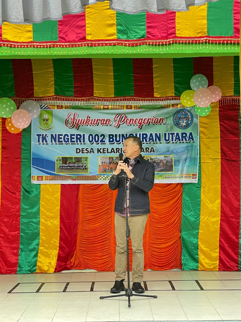 You are currently viewing Wakil Bupati Natuna Hadiri Syukuran TK Negeri 002 Desa Kelarik Utara.