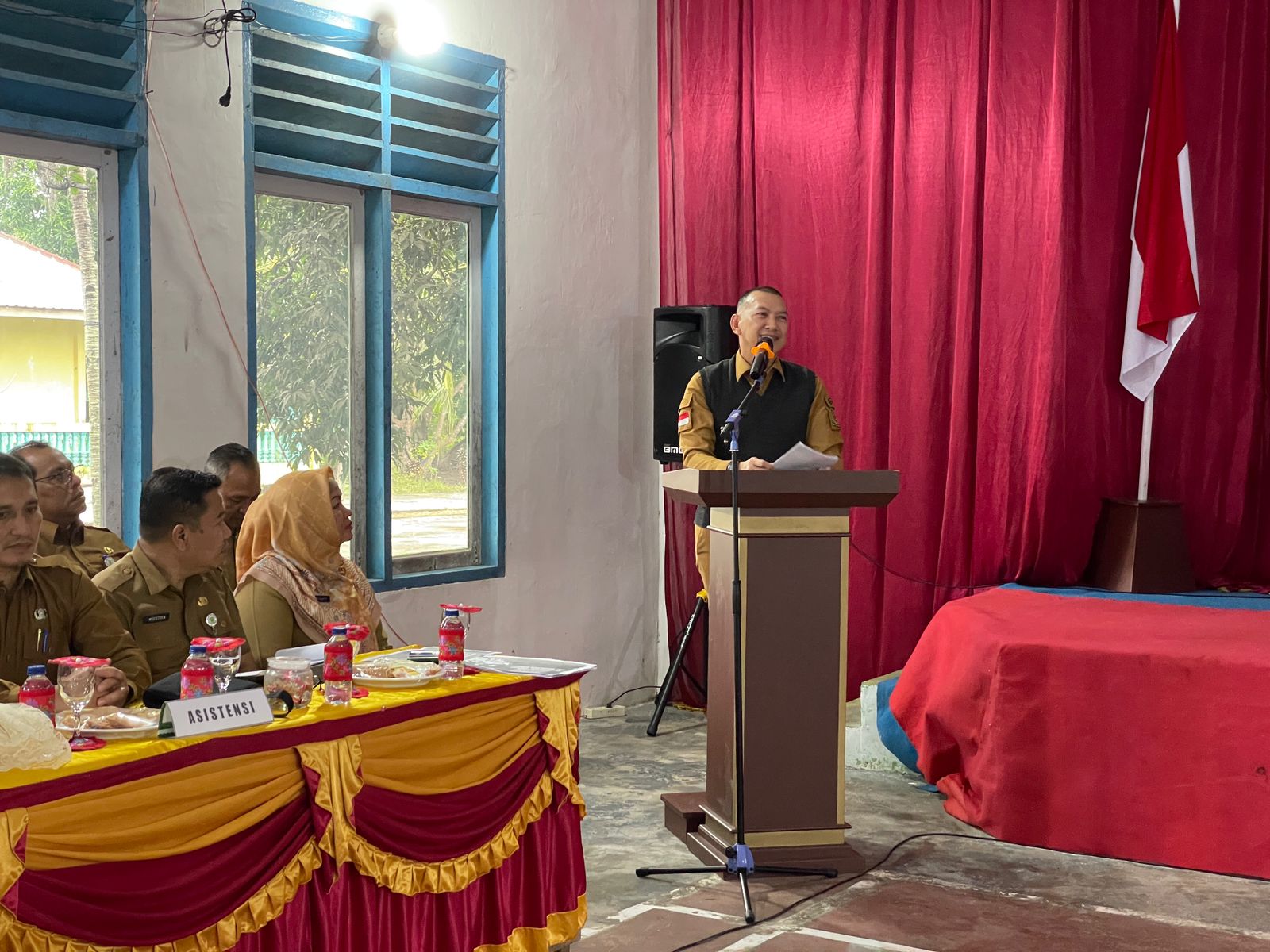 You are currently viewing Wakil Bupati Rodhial Huda Buka Musrenbang Kecamatan Bunguran Barat.