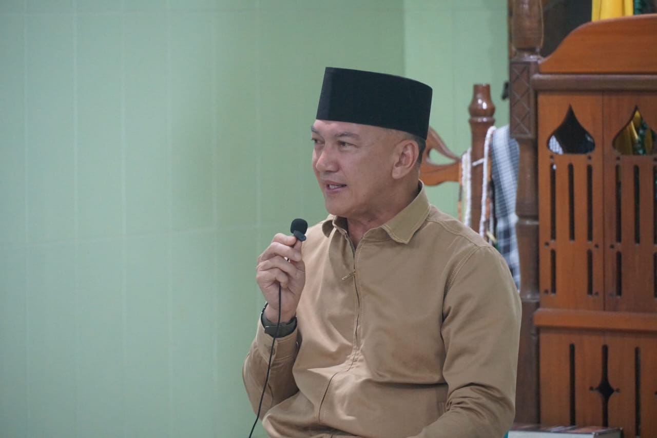 You are currently viewing Gelar Safari Subuh di Masjid Genting Al Huda Serasan , Wakil Bupati Natuna : Jika Hendak Selamat, Dirikan Sholat