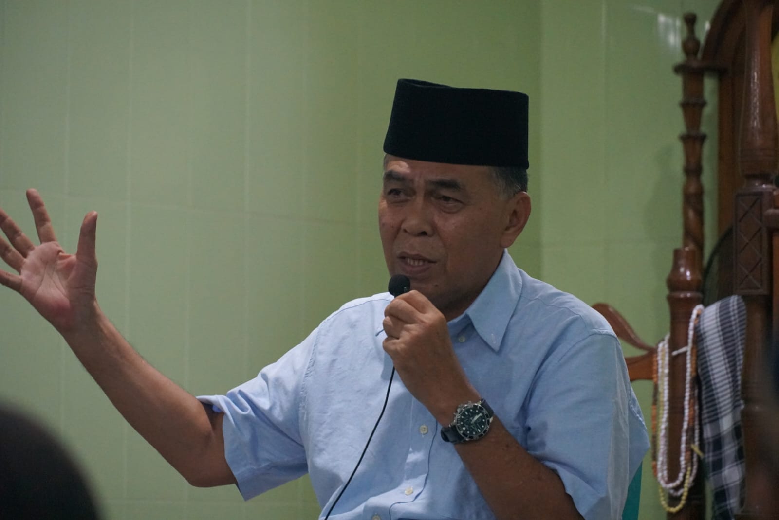 You are currently viewing Safari Subuh, Bupati Natuna Sambangi Mesjid Al Huda Desa Genting Kecamatan Serasan