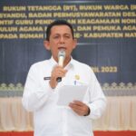 Kunker ke Natuna, Gubernur Serahkan Bantuan di Bulan Ramdhan