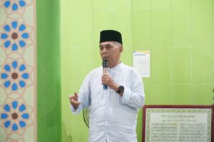 Read more about the article Safari Ramadhan ke Masjid Al-Furqon Kecamatan Serasan, Bupati Natuna Ajak Jama’ah memuliakan Orang Tua