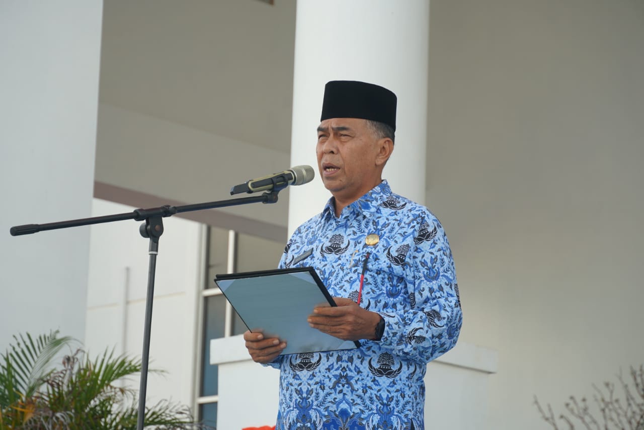 You are currently viewing Bupati Natuna Pimpin Upacara Hardiknas “Membuat Sejarah Baru Gerakan Merdeka Belajar”