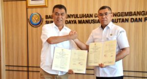 Read more about the article Gandeng KKP, Bupati Natuna Dapatkan Kuota 10 orang Kuliah Gratis di Politeknik Ahli Perikanan