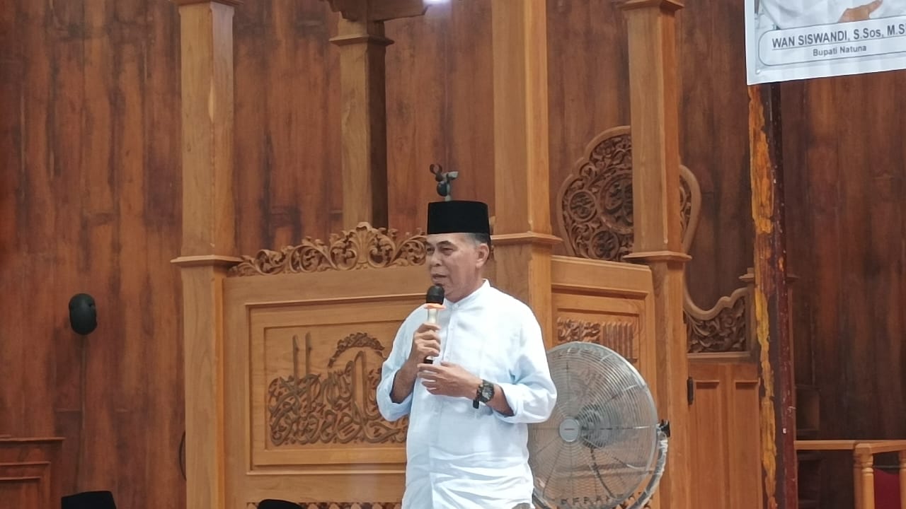 You are currently viewing Lepas Jamaah Haji, Bupati Natuna: Semoga Menjadi Haji yang Mabrur
