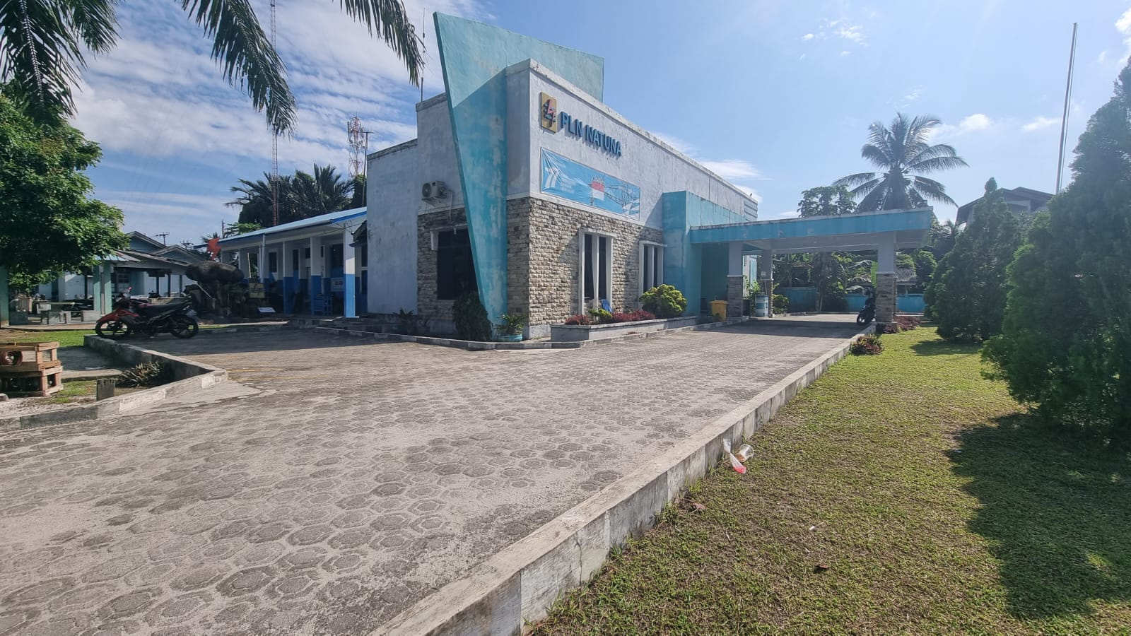 You are currently viewing Bupati Natuna : 4 Mesin Pembangkit Listrik Kapasitas 2,7  Mega Watt Siap Atas Krisis Listrik Di Ranai