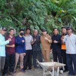 Rodhial Huda Gotong Royong Bersama Masyarakat Serasan Timur