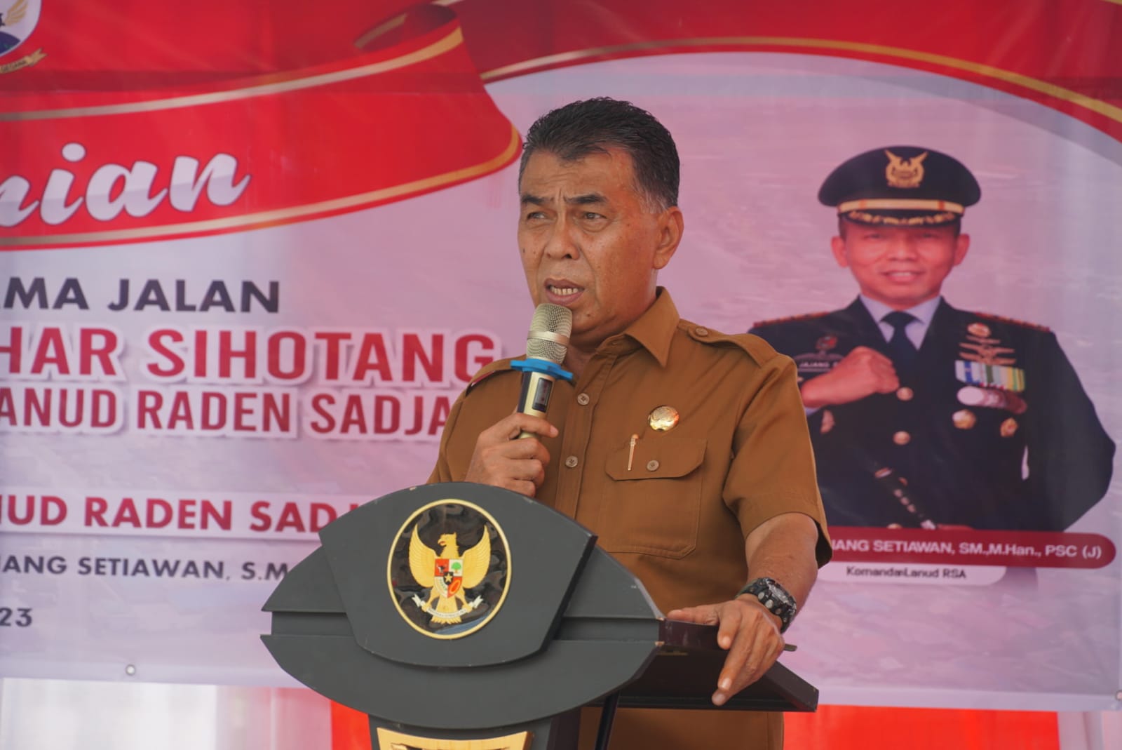 You are currently viewing Bupati Natuna Resmikan Nama Jalan Kolonel Pnb Sumihar Sihotang