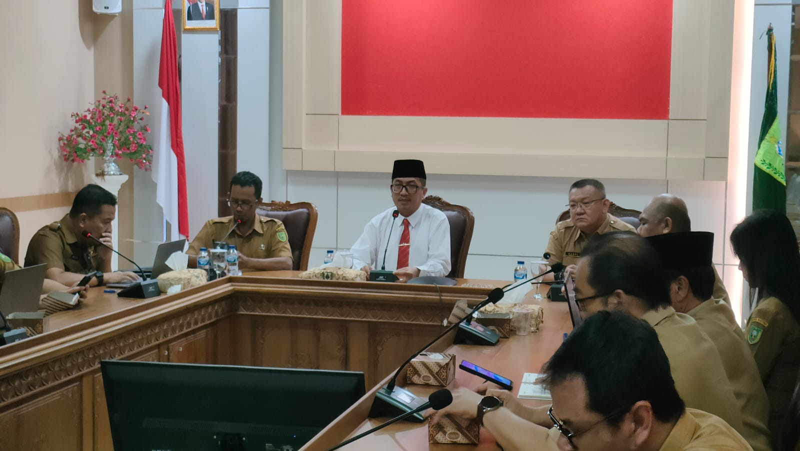 You are currently viewing Rapat Koordinasi Pelaporan Peningkatan Penggunaan Produk Dalam Negeri (P3DN)