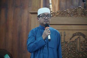 Read more about the article Sekda Natuna Hadiri Peringatan 1 Muharram 1445 H Di Mesjid Agung Natuna