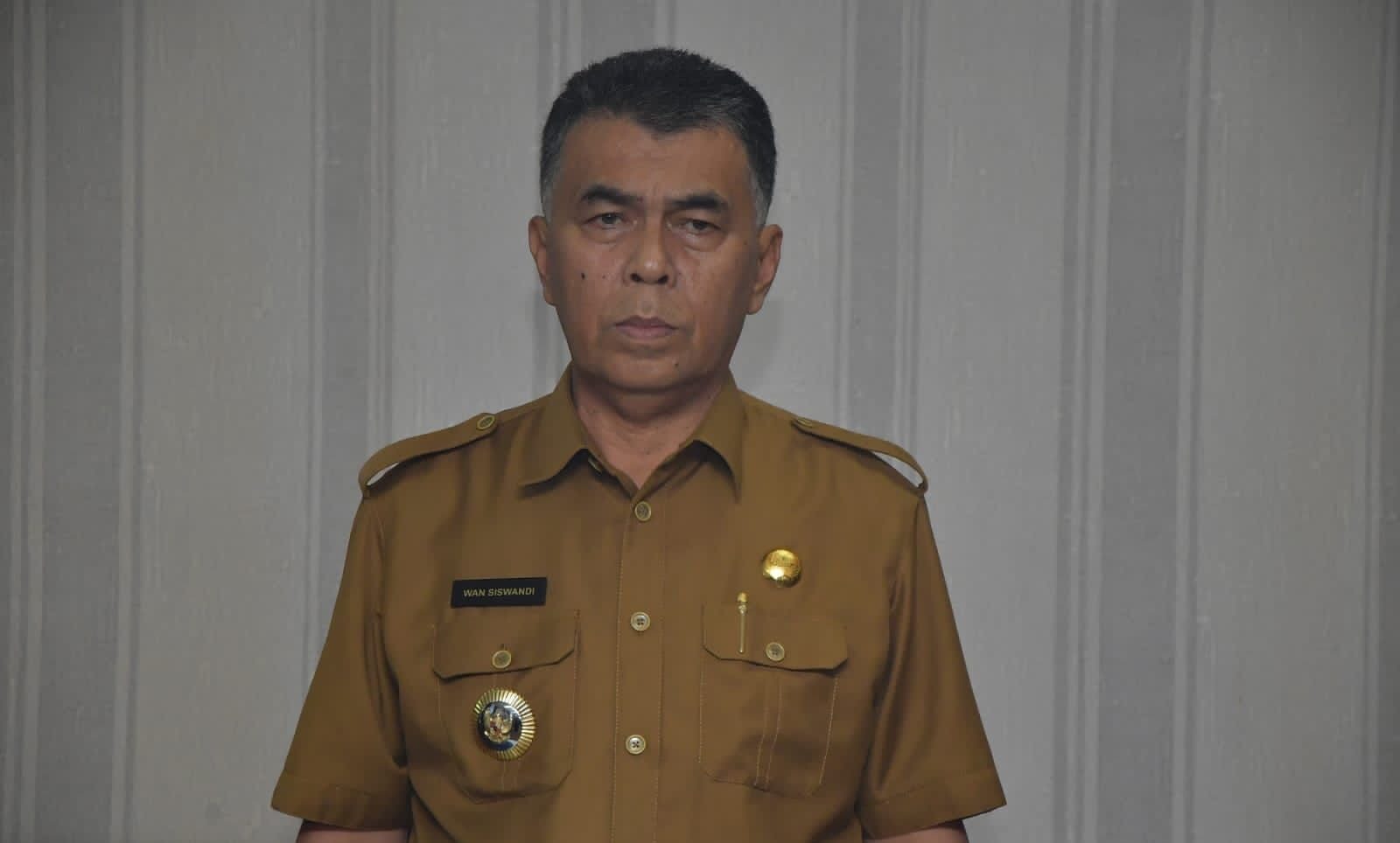 You are currently viewing Gratiskan Biaya Penyambungan Baru, Wan Siswandi Minta PDAM Terus Alirkan Air Ke Bunguran Tengah