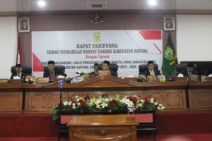 Read more about the article Bupati Natuna Hadiri Pengucapan Sumpah Janji PAW Anggota DPRD kabupaten Natuna