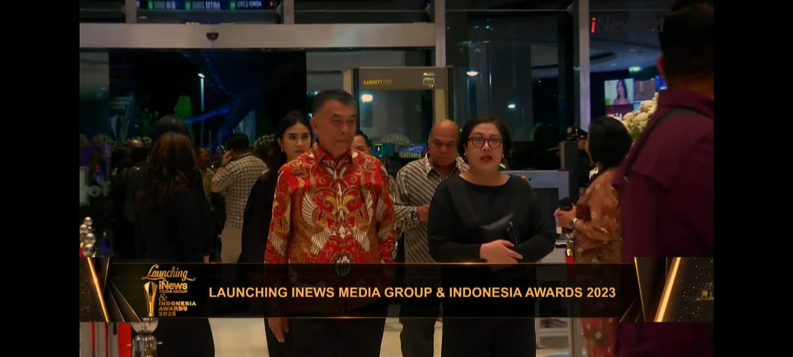 You are currently viewing Bupati Natuna Terima Penghargaan Indonesia Awards 2023