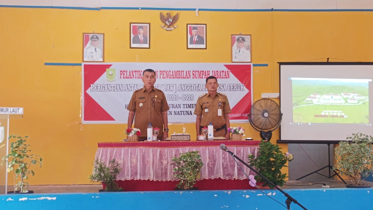 You are currently viewing Lantik Anggota BPD Desa Ceruk, Bupati Natuna : Jalankan Pemerintah Desa Sesuai Udang-undang Yang Berlaku.