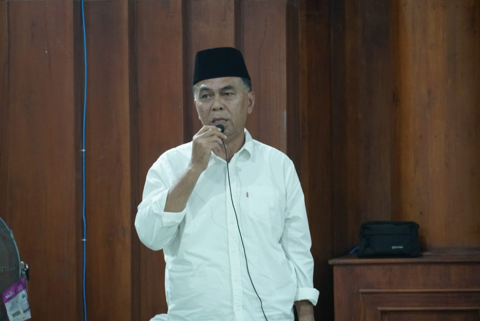 You are currently viewing Pemkab Natuna Kembali Salurkan Beras ASN Berbagi Usai Yasinan Bersama