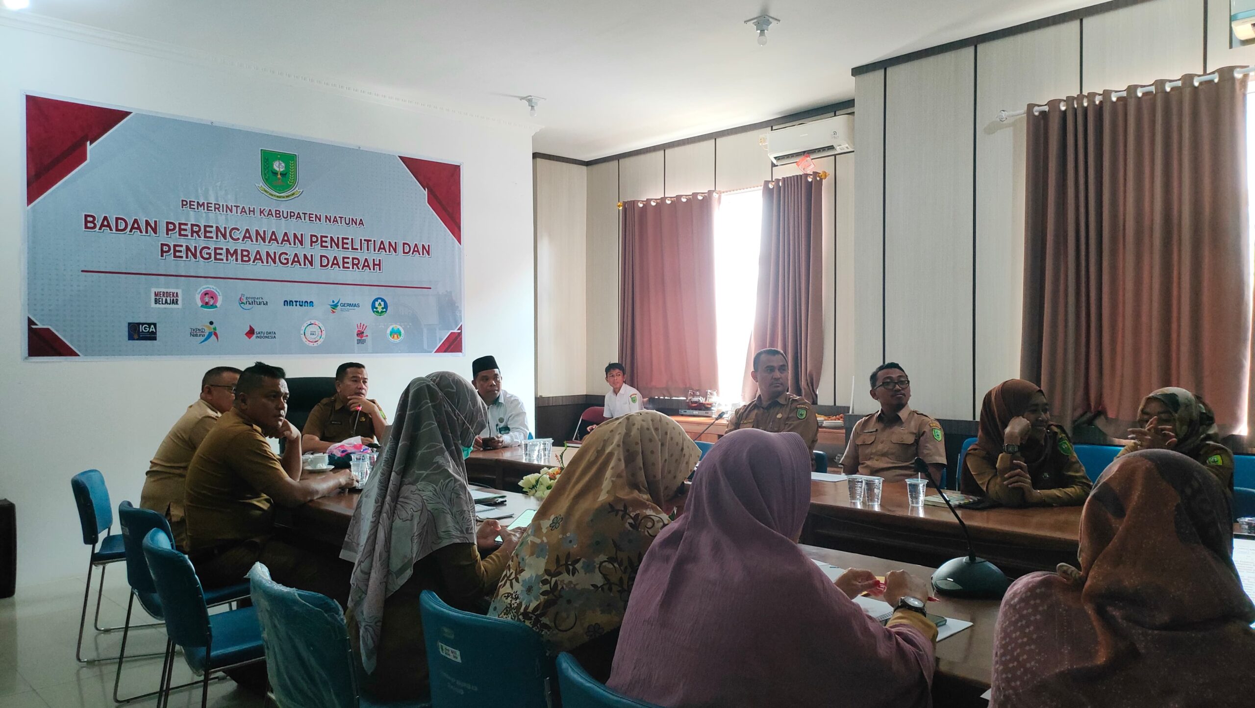 You are currently viewing Rapat Penyusunan Rancangan Peraturan Bupati Natuna Tentang Percepatan Penurunan Stunting