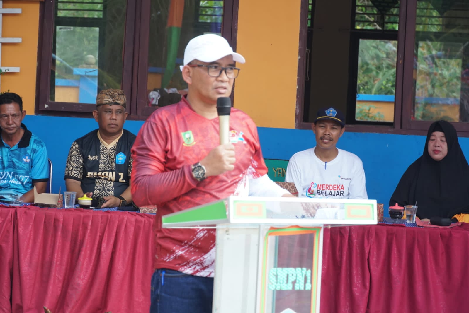 You are currently viewing Asisten I Bidang Pemerintahan, Buka Acara Peringatan HUT PGRI Dan Hari Guru Nasional Tahun 2023