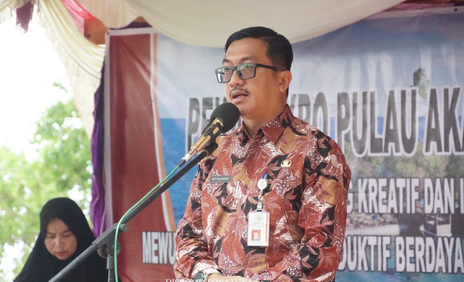 You are currently viewing Sekda Natuna Membuka Secara Resmi Pekan Expo Pulau Akar Sekaligus Jambore Kader Kesehatan Bunguran Selatan