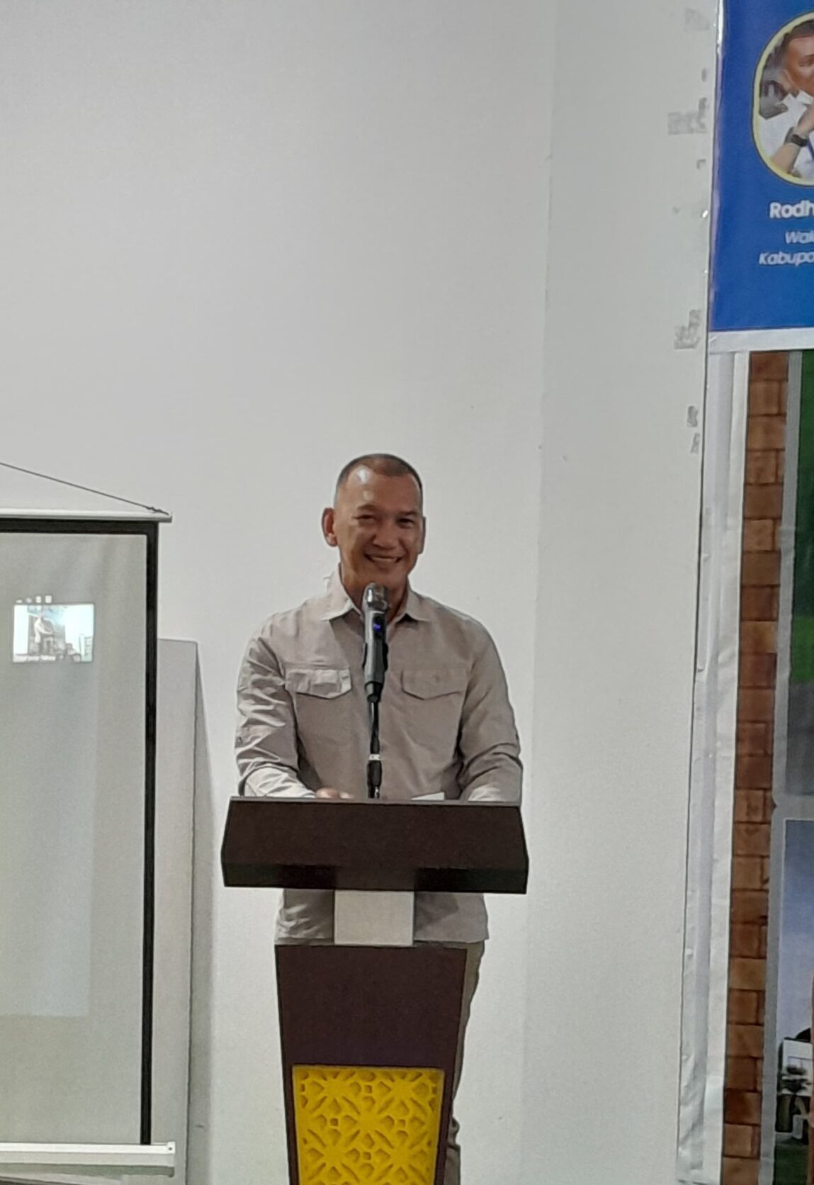 You are currently viewing Wakil Bupati Natuna Buka Pelatihan Sagu Saku (Gerakan Menulis Satu Guru Satu Buku