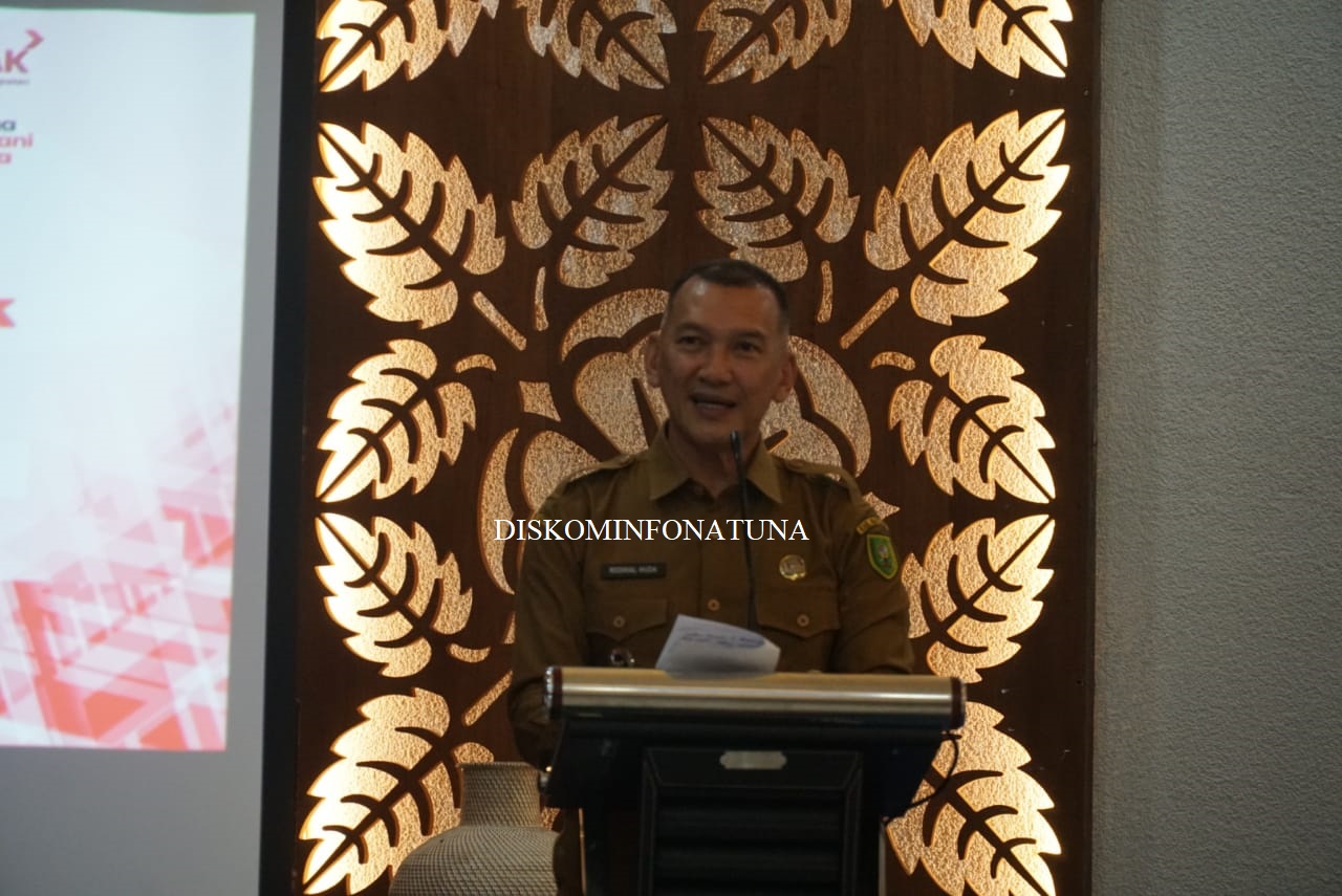 You are currently viewing Wakil Bupati Natuna Membuka Secara Resmi Rapat Koordinasi Evaluasi Pelayanan Publik di Kabupaten Natuna