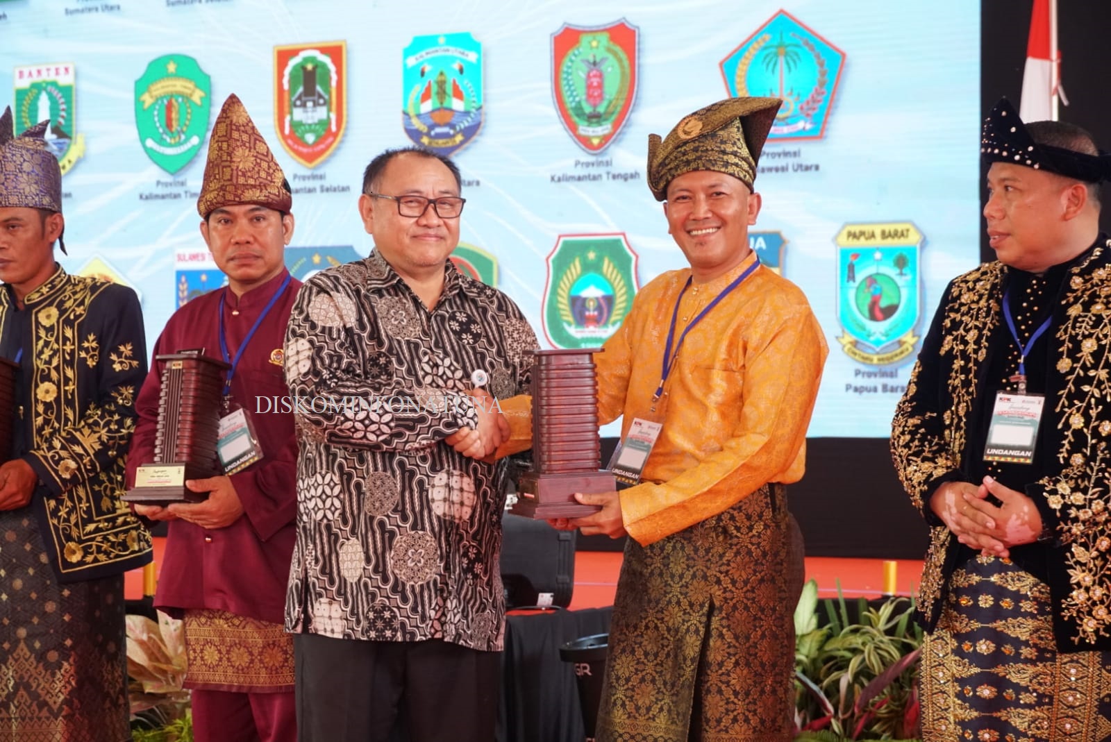 You are currently viewing Tahniah, Desa Limau Manis Terima Penghargaan Sebagai Percontohan Desa Anti Korupsi Tahun 2023 Oleh KPK RI