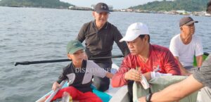 Read more about the article Senam Pagi Dan Gotong Royong Wakil Bupati Natuna Bersama Masyarakat Sedanau