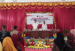 Read more about the article Bupati Natuna Kembali Memberikan Bantuan Transportasi Kader Posyandu Kelurahan Tahap II