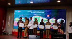Read more about the article Pemerintah Kabupaten Natuna Raih Penghargaan Kepatuhan Penyelenggaraan Pelayanan Publik