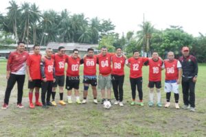 Read more about the article Pemda Natuna Gelar Olahraga Sepakbola Bersama Dalam Memeriahkan Pemilu Damai 2024