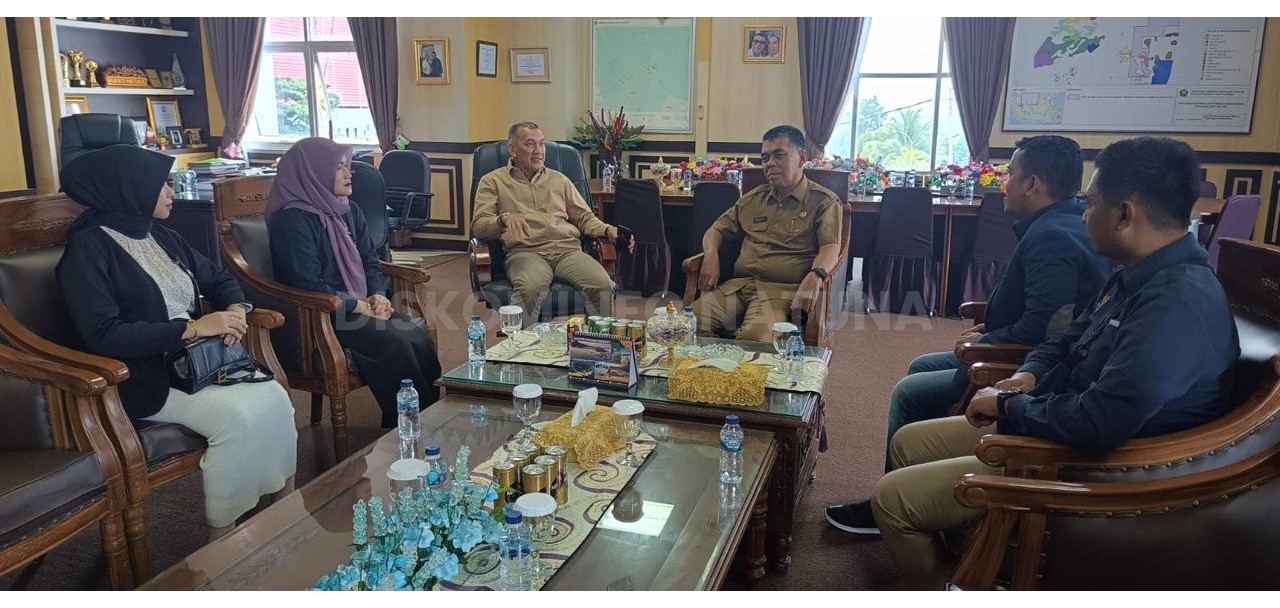 You are currently viewing Audiensi Bersama Kepala PLN Ranai, Bupati Natuna : Tingkatkan Pelayanan Listrik Bagi Masyarakat Natuna