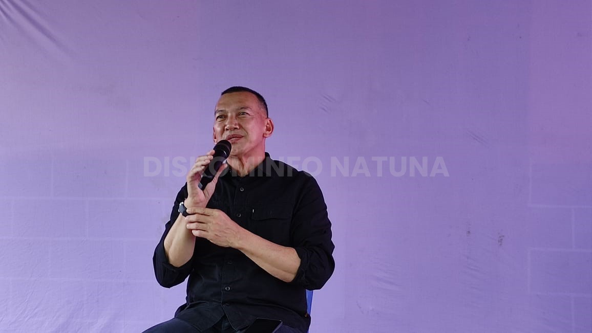 You are currently viewing Hadiri Satu Syukuran Milad Rumah Baca Kun Anta kesatu dan Satu Hari Literasi, Wakil Bupati Natuna ajak Anak-Anak Sebagai Penerus Bangsa untuk Tingkatkan Literasi Ditunjang Akhlak Yang Baik