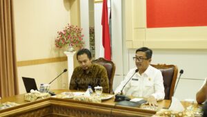 Read more about the article OJK Kepri Gelar Literasi dan Edukasi Keuangan, Investasi yang Aman dan Legal kepada ASN Kabupaten Natuna