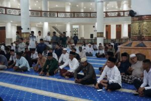 Read more about the article Pemerintah Daerah Natuna Bersama Masyarakat Peringati Malam Nuzulul Qur’an 1445 Hijriah