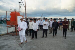 Read more about the article Rombongan Safari Ramadhan Pemda Natuna Sambangi Kota Apung Sedanau